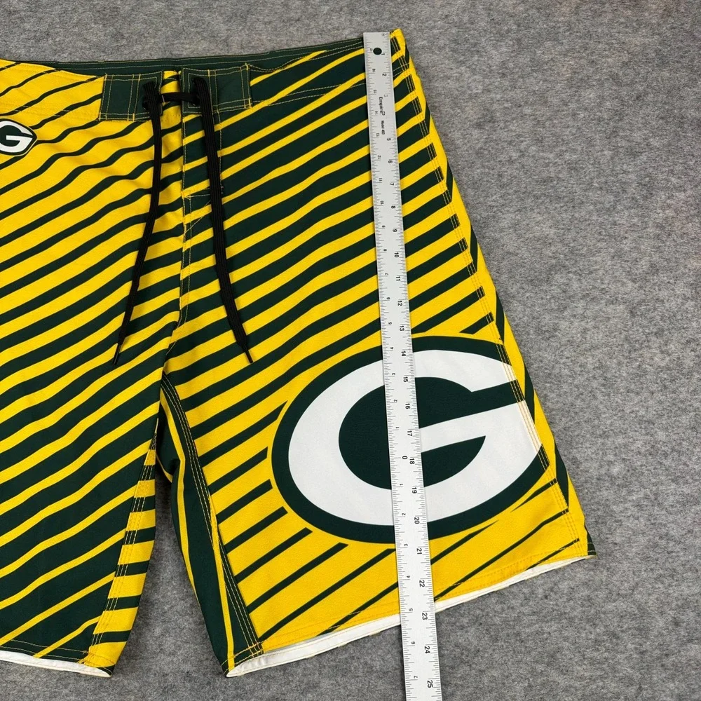 NFL Team Apparel Green Bay Packers Boardshorts Swim Shorts Yellow Mens 38